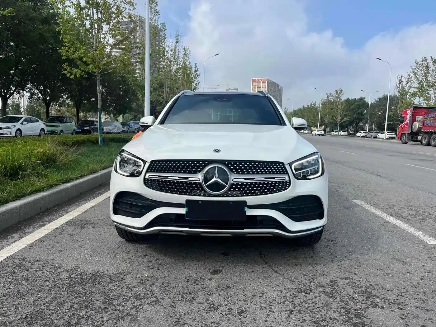 2022 Mercedes-Benz GLC 300 L 4MATIC Dynamic Edition — миниатюра 2