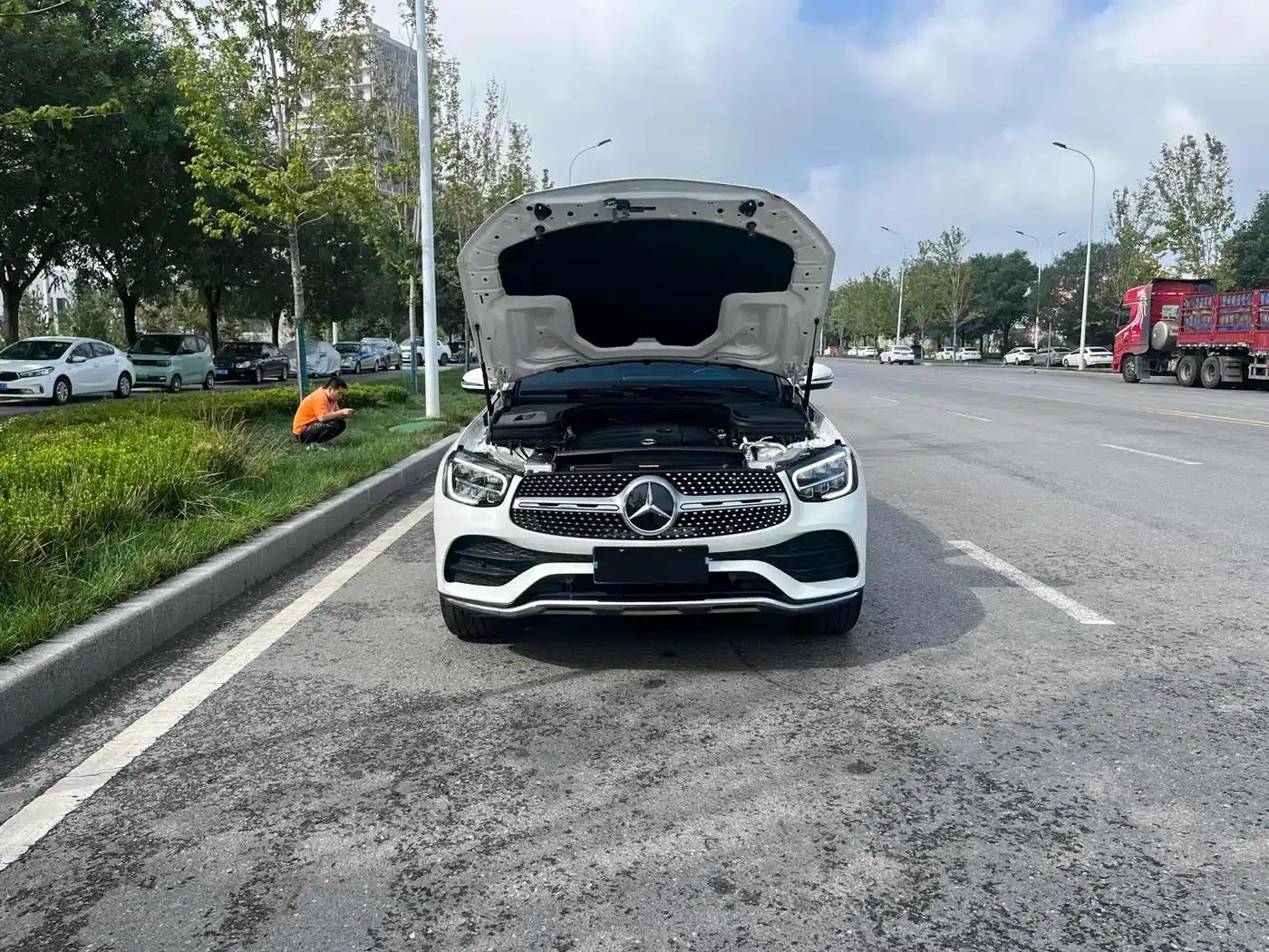 2022 Mercedes-Benz GLC 300 L 4MATIC Dynamic Edition — миниатюра 17