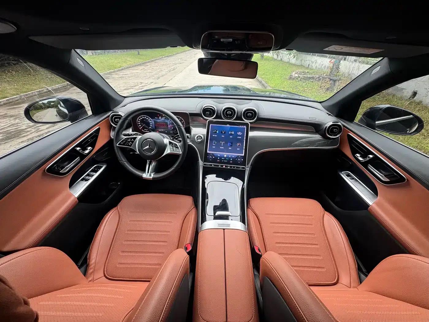 2023 Mercedes-Benz GLC 260 L 4MATIC Dynamic 7-seater — миниатюра 13
