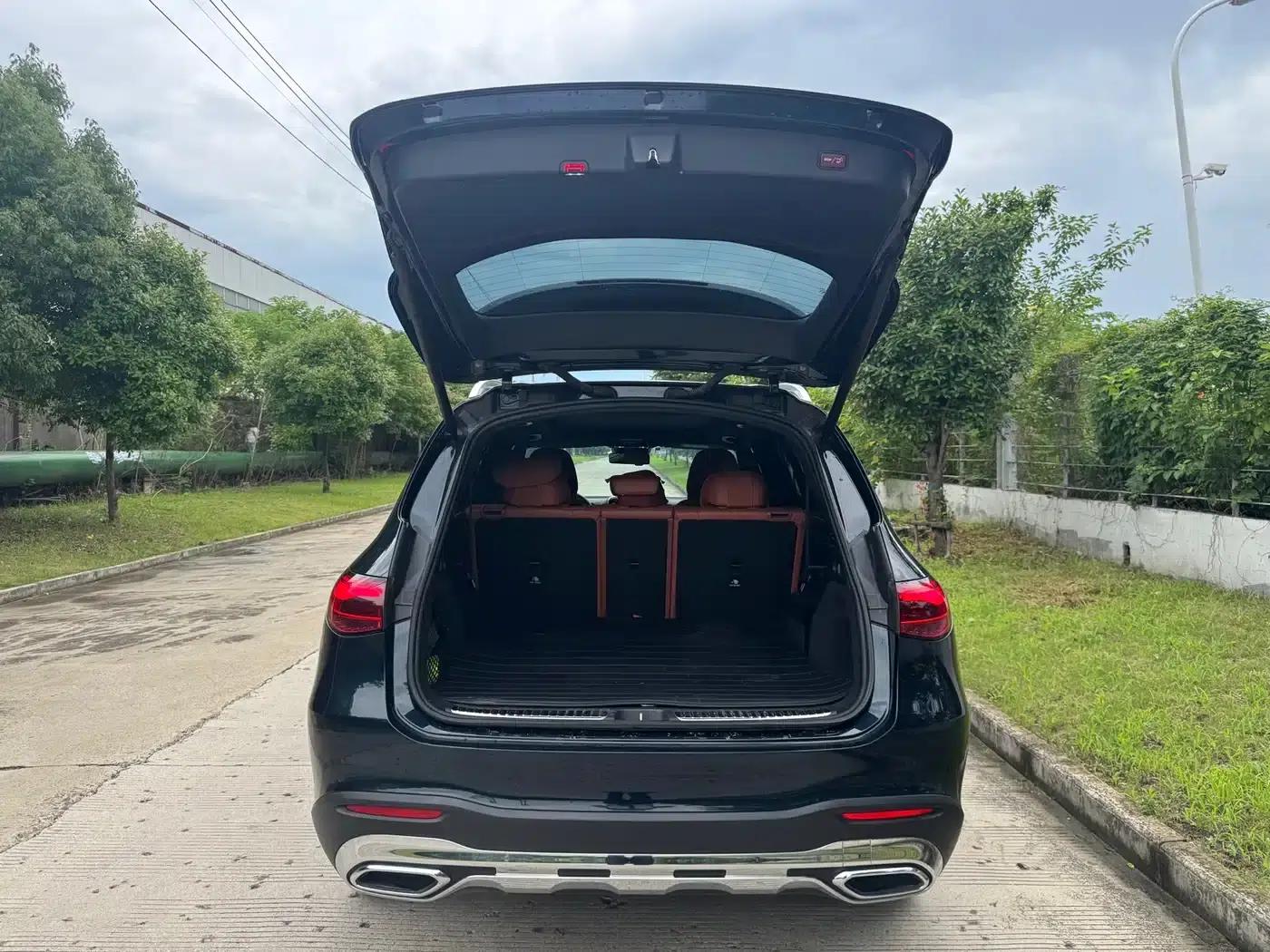 2023 Mercedes-Benz GLC 260 L 4MATIC Dynamic 7-seater — миниатюра 17