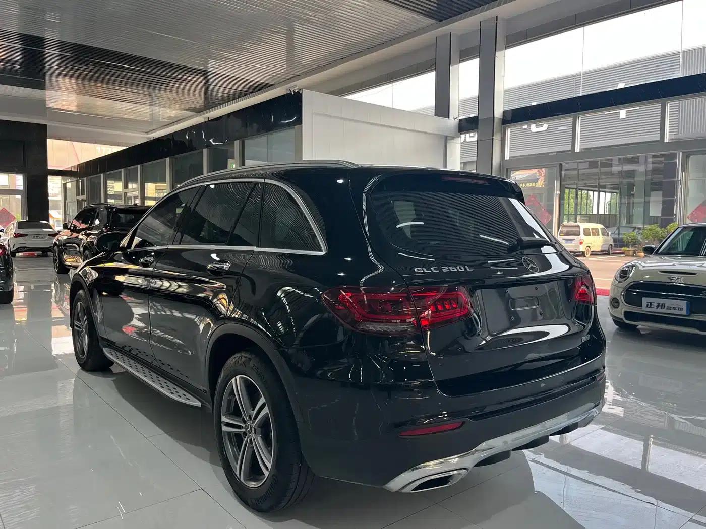 2022 Mercedes-Benz GLC 260 L 4MATIC Dynamic — миниатюра 5