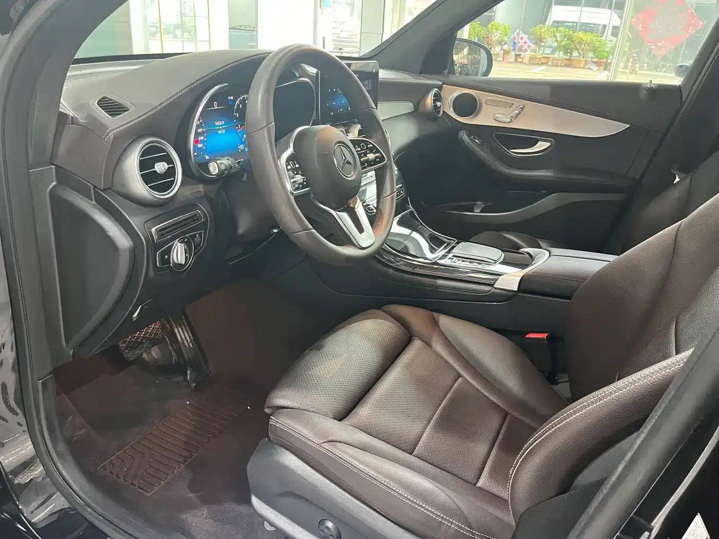 2022 Mercedes-Benz GLC 260 L 4MATIC Dynamic — миниатюра 6