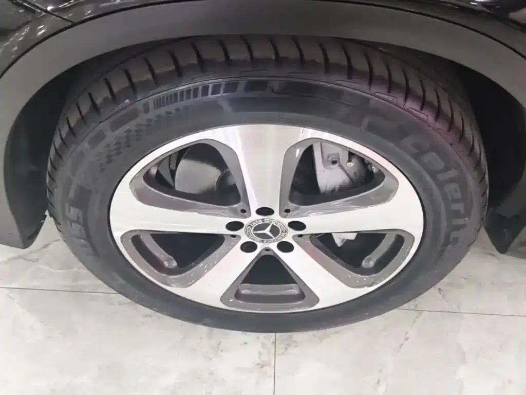 2017 Mercedes-Benz GLC 260 4MATIC Luxury — миниатюра 23