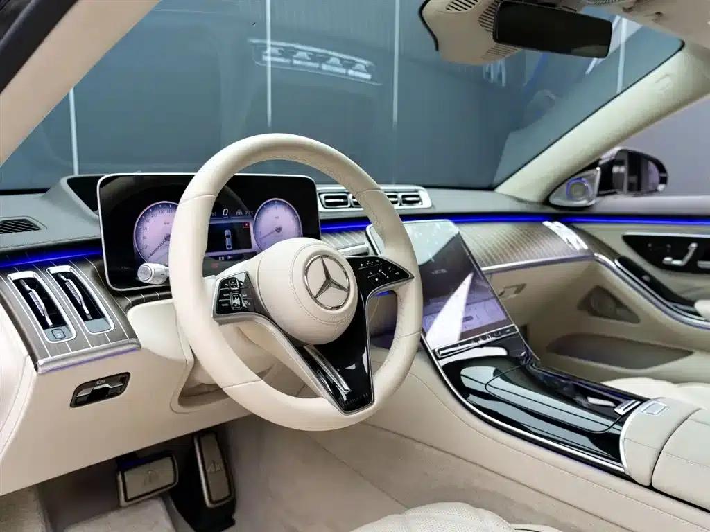 Maybach S-Class 2025 S 680 4MATIC — миниатюра 12