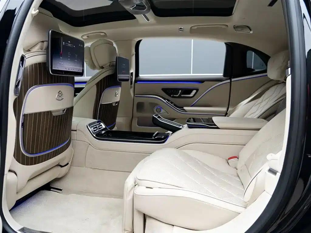 Maybach S-Class 2025 S 680 4MATIC — миниатюра 15