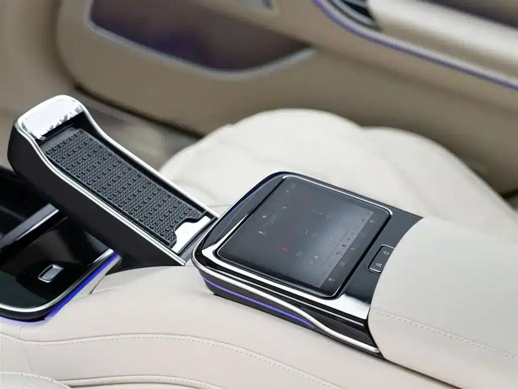 Maybach S-Class 2025 S 680 4MATIC — миниатюра 19