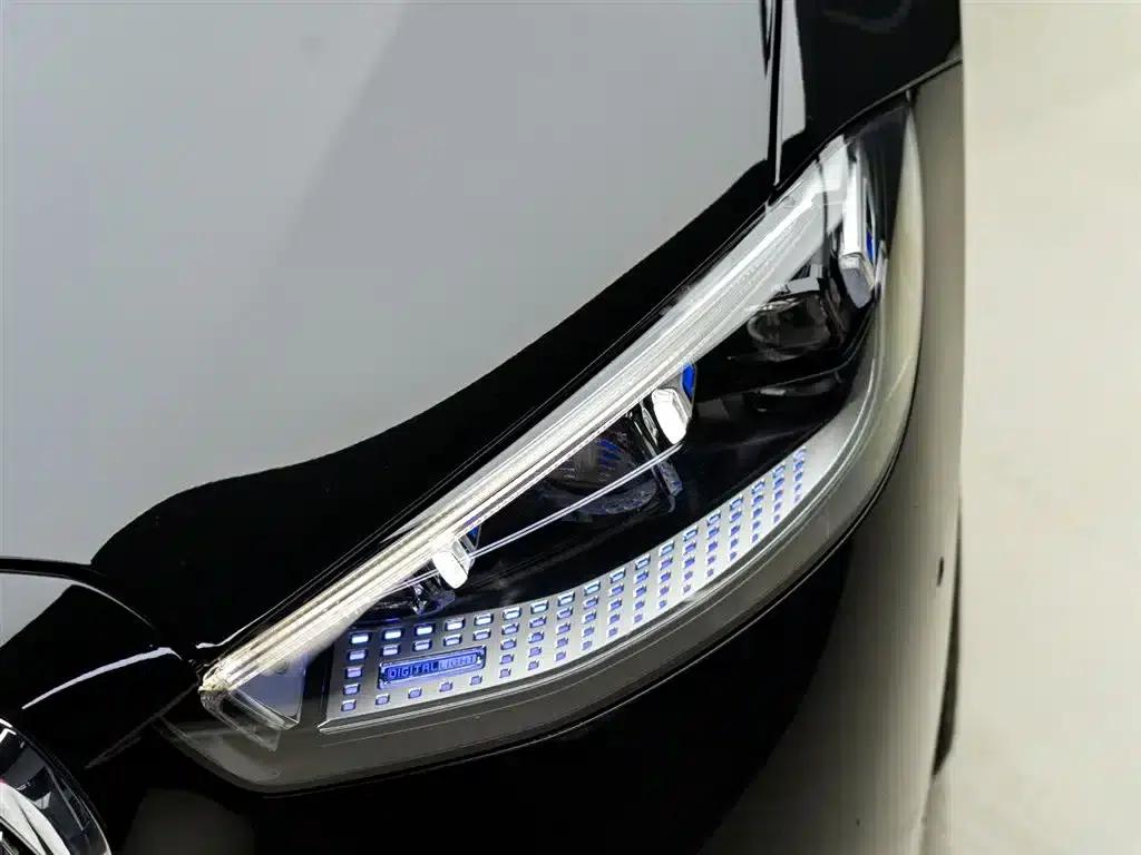 Maybach S-Class 2025 S 680 4MATIC — миниатюра 4