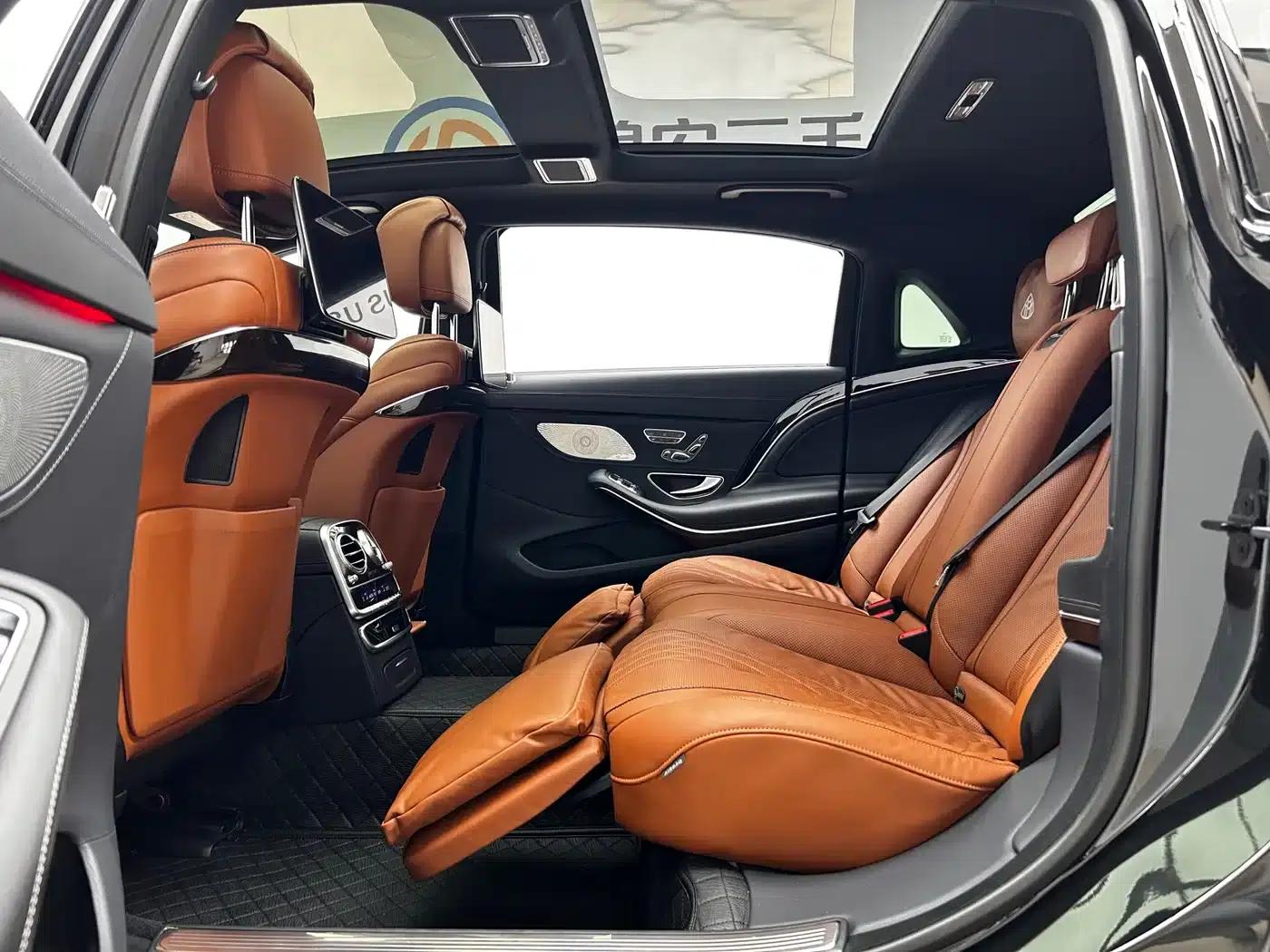 Maybach S-Class 2020 S 450 4MATIC Collector's Edition — миниатюра 14
