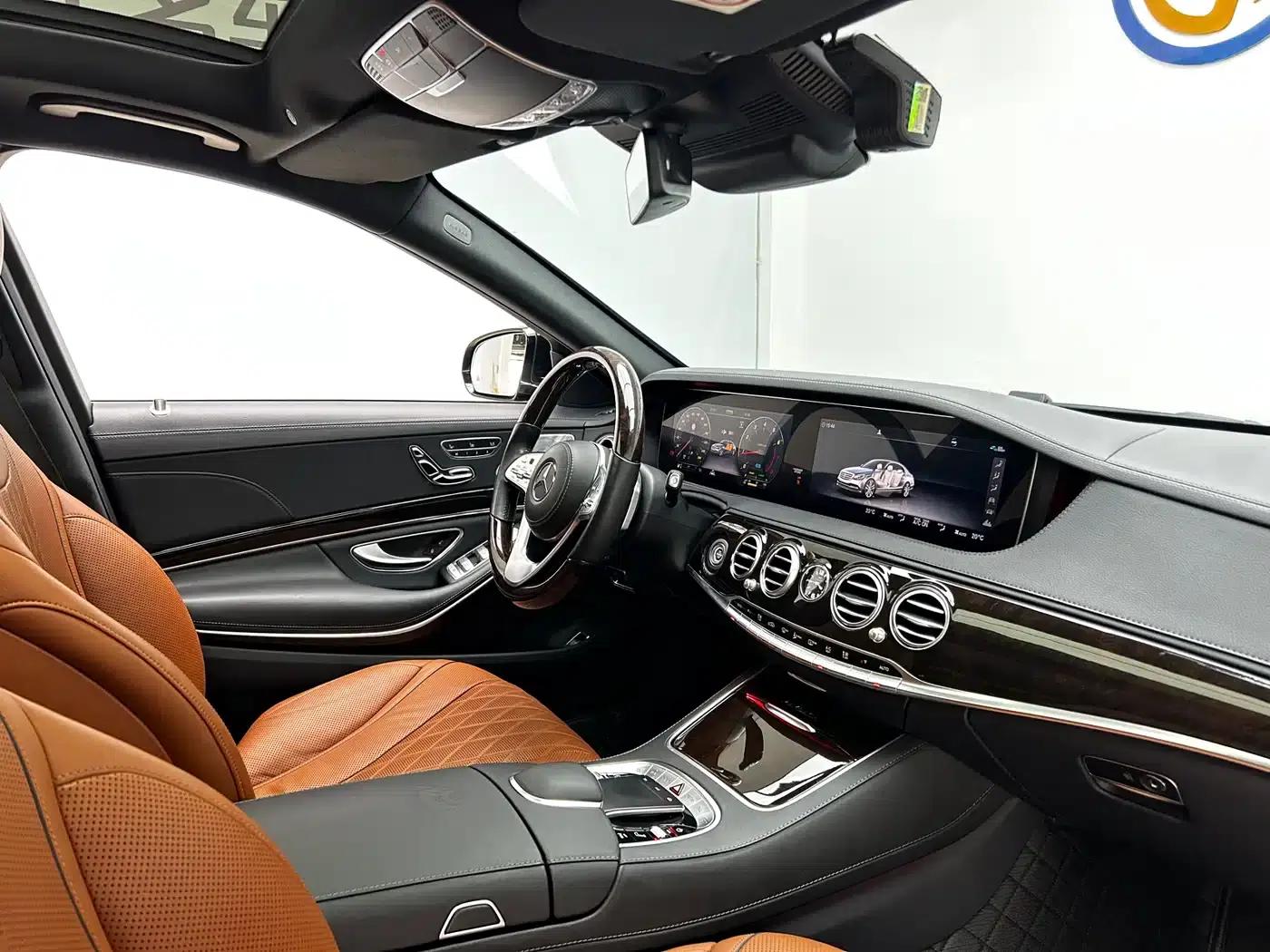 Maybach S-Class 2020 S 450 4MATIC Collector's Edition — миниатюра 21