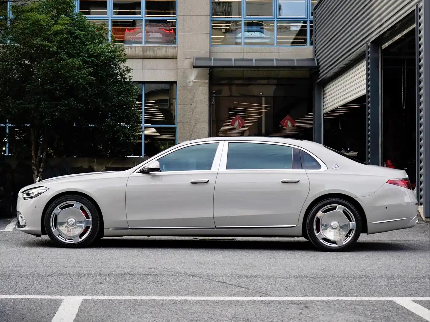2023 Maybach S-Class S 480 4MATIC — миниатюра 3