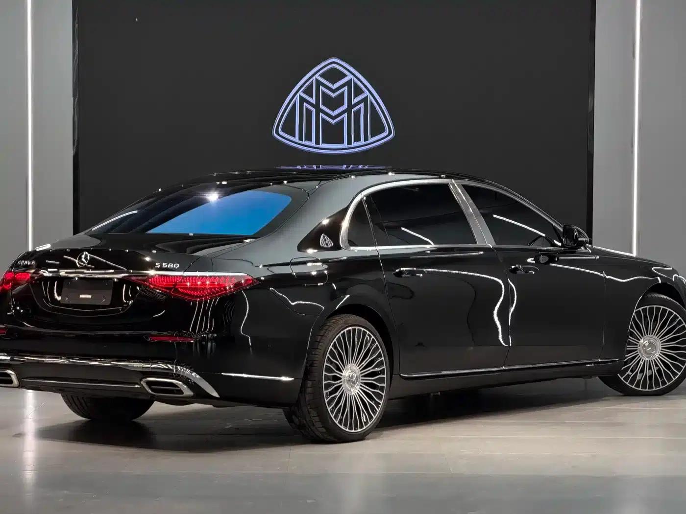 Maybach S-Class 2023 S 580 4MATIC — миниатюра 3