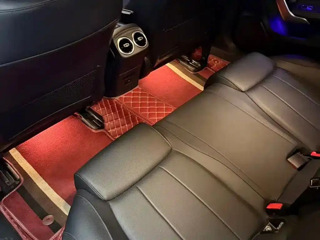Mercedes-Benz A-Class 2022 Facelift A 180 L Sport Sedan — миниатюра 9