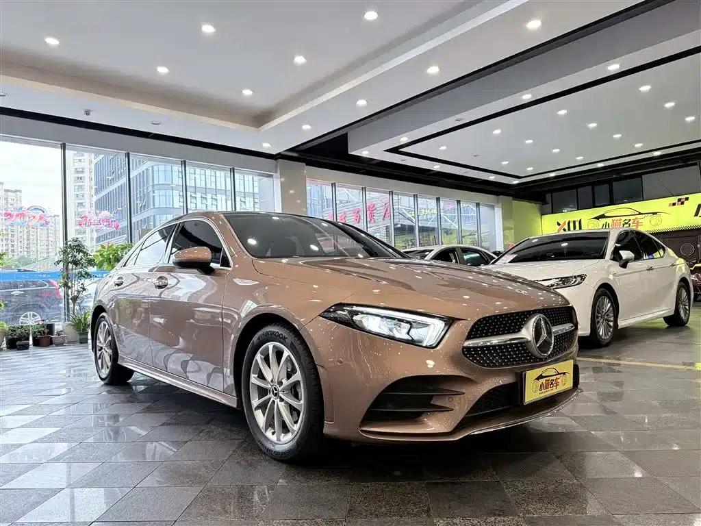 Mercedes-Benz A-Class 2020 A 200 L Sport Sedan — миниатюра 2