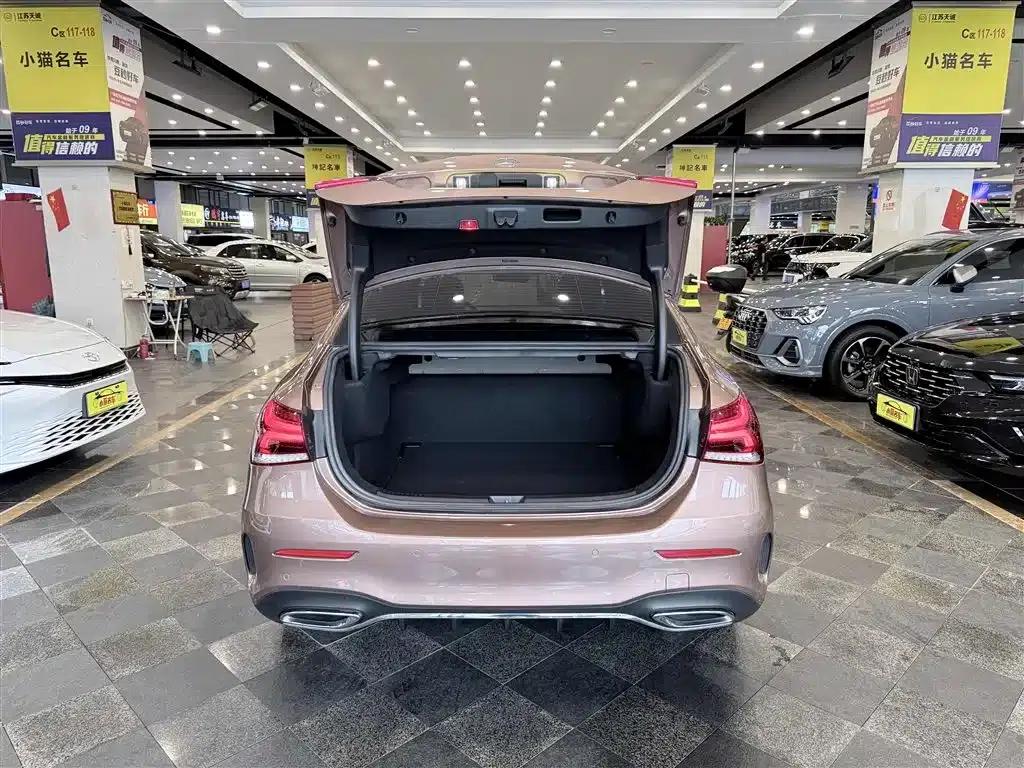 Mercedes-Benz A-Class 2020 A 200 L Sport Sedan — миниатюра 34