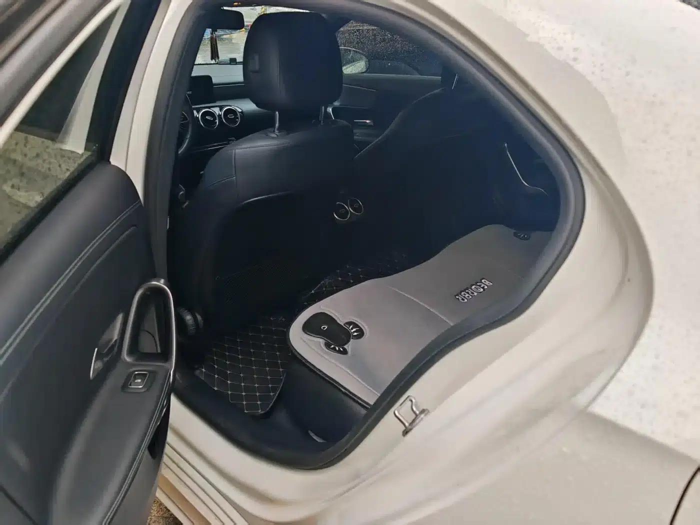 2022 Mercedes-Benz A-Class A 180 L Sport Sedan — миниатюра 6
