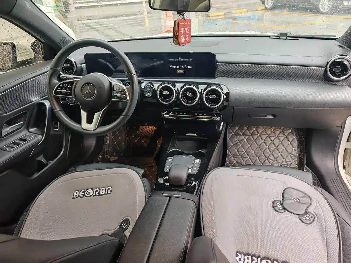 2022 Mercedes-Benz A-Class A 180 L Sport Sedan — миниатюра 9