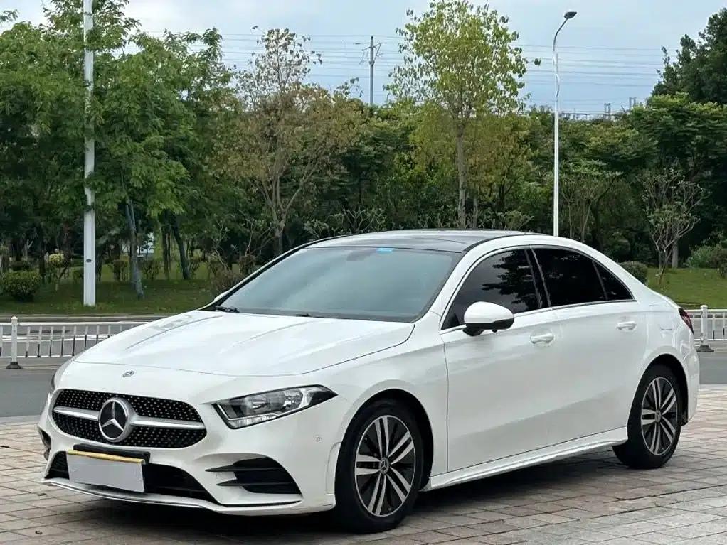 2020 Mercedes-Benz A-Class A 180 L Sport Sedan — миниатюра 1