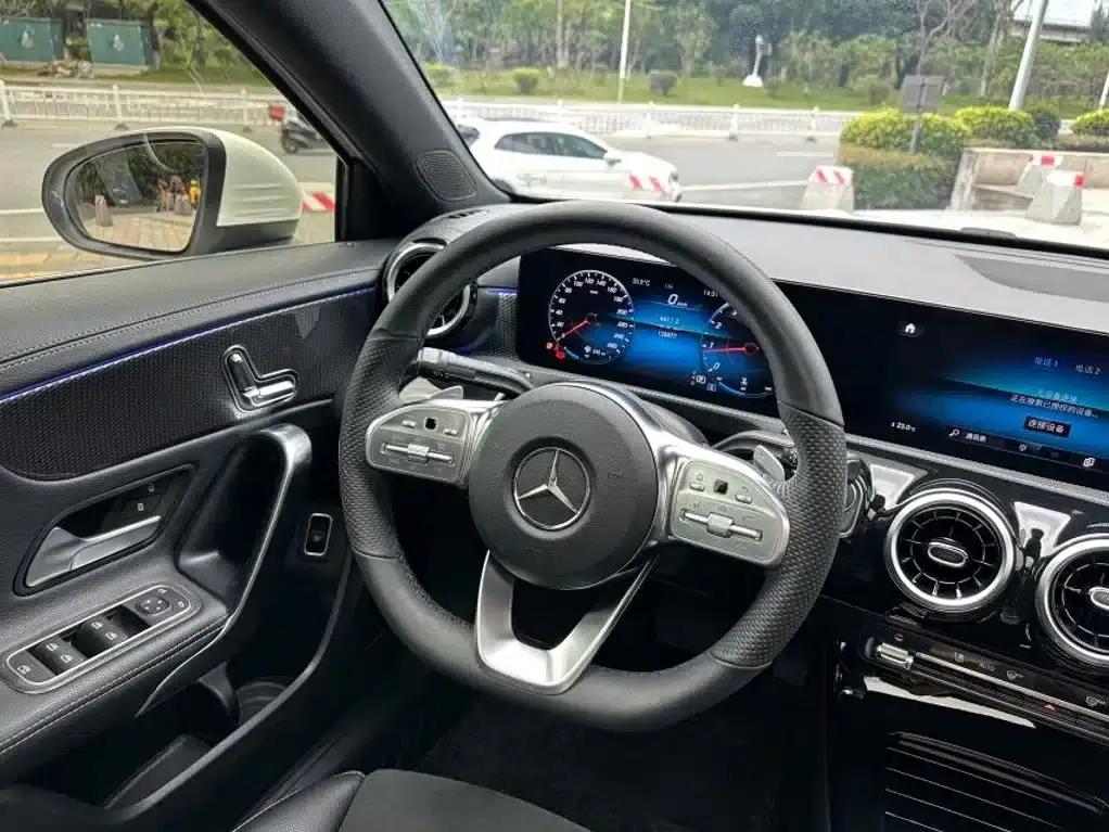 2020 Mercedes-Benz A-Class A 180 L Sport Sedan — миниатюра 10