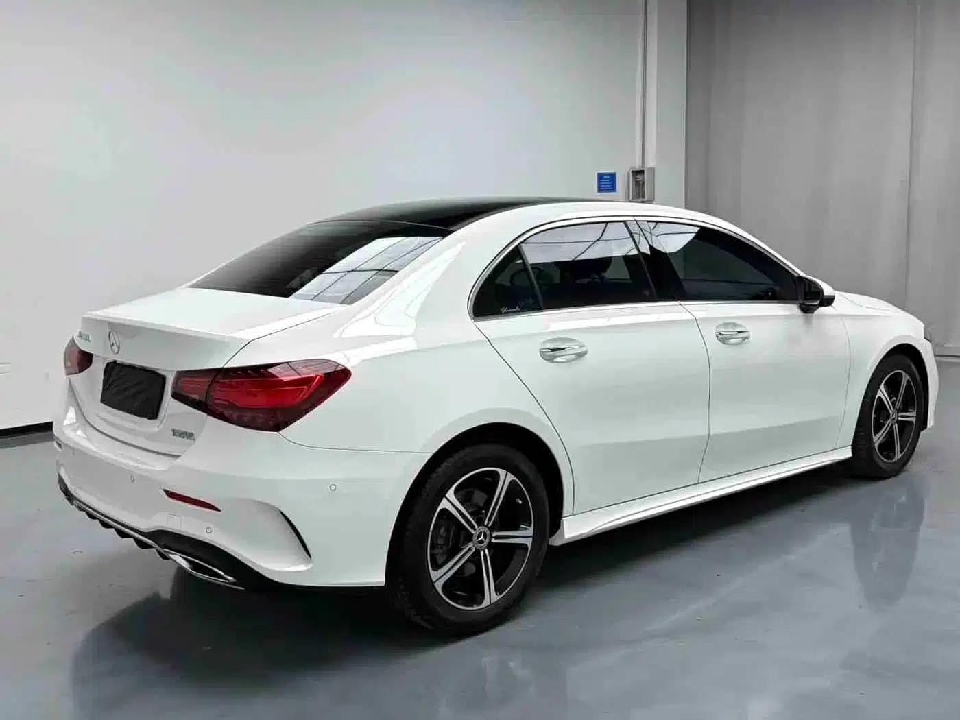 2023 Mercedes-Benz A-Class A 200 L Fashion Edition — миниатюра 7