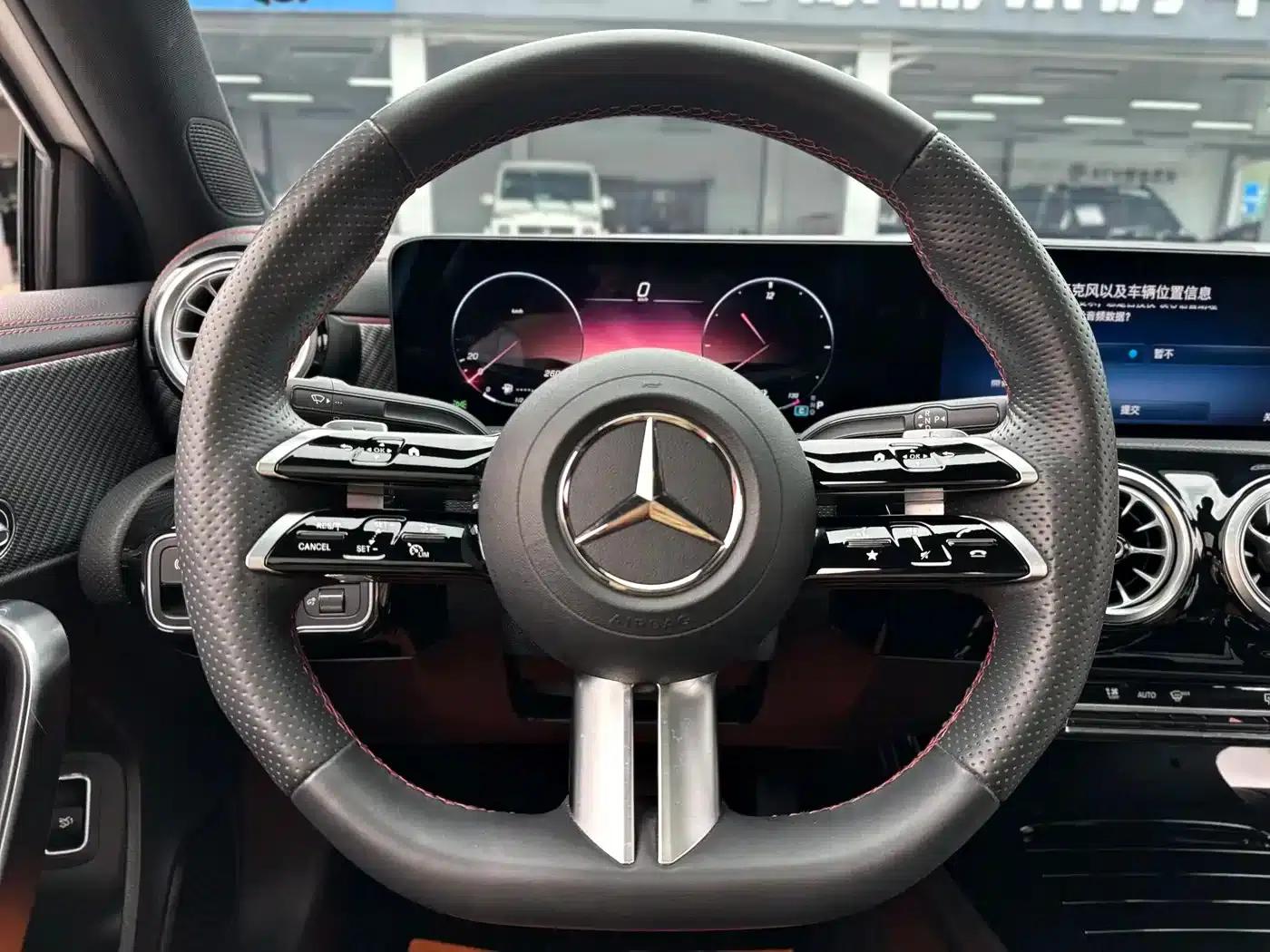 2023 Mercedes-Benz A-Class A 200 L Fashion Edition — миниатюра 8