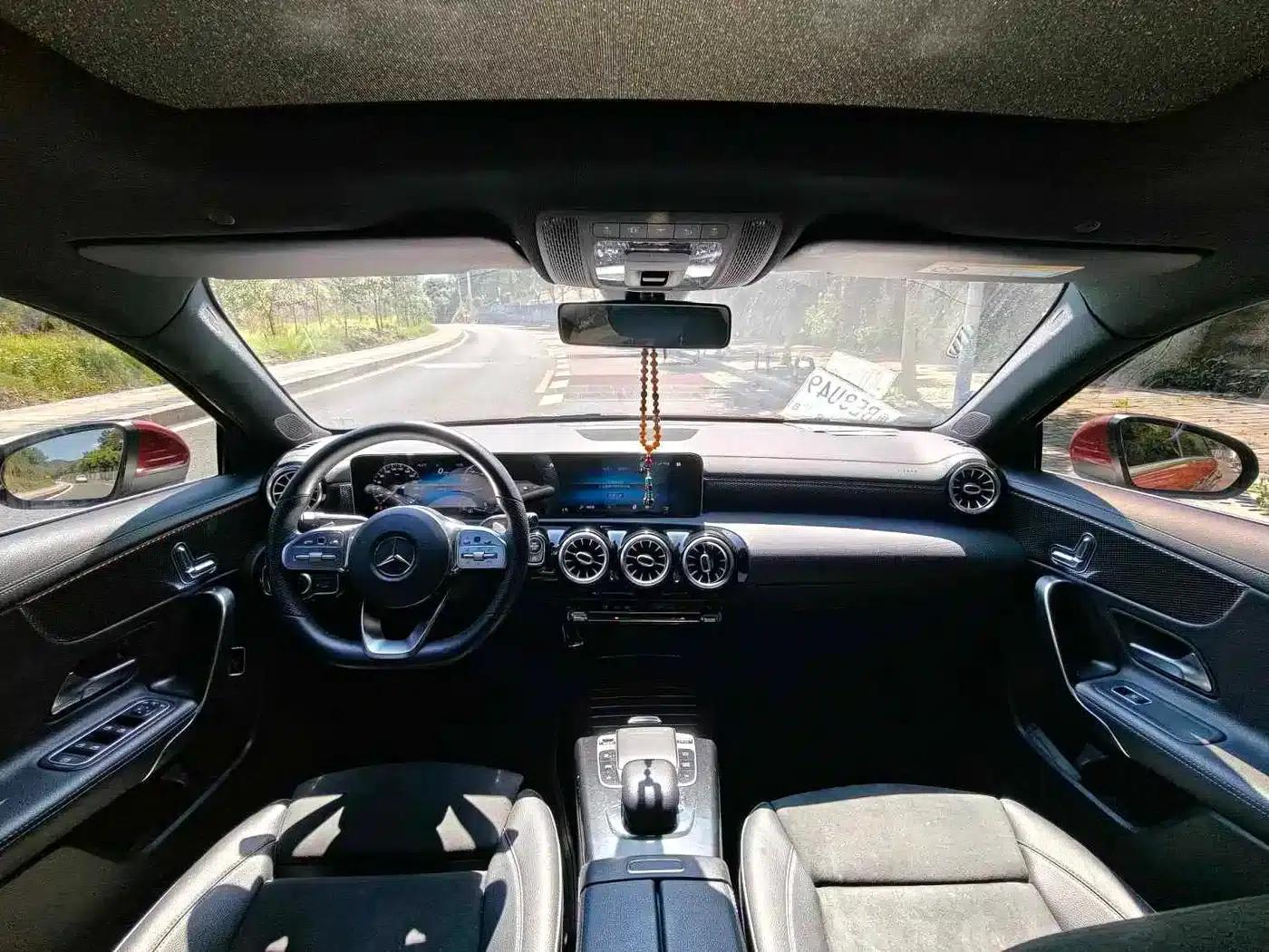 Mercedes-Benz A-Class 2020 A 200 L Sport Sedan — миниатюра 7