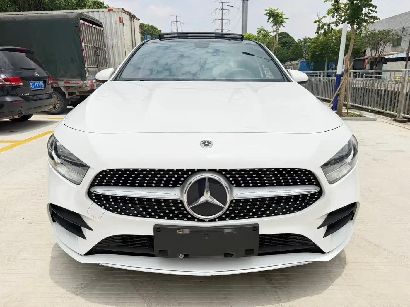 Mercedes-Benz A-Class 2022 Facelift A 180 L Sport Sedan — миниатюра 2