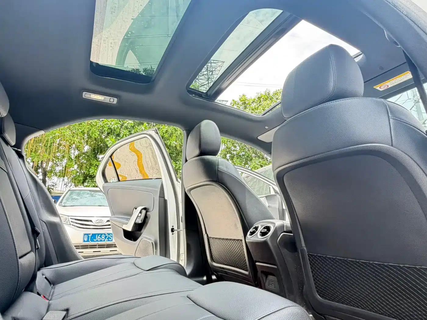 Mercedes-Benz A-Class 2022 Facelift A 180 L Sport Sedan — миниатюра 14