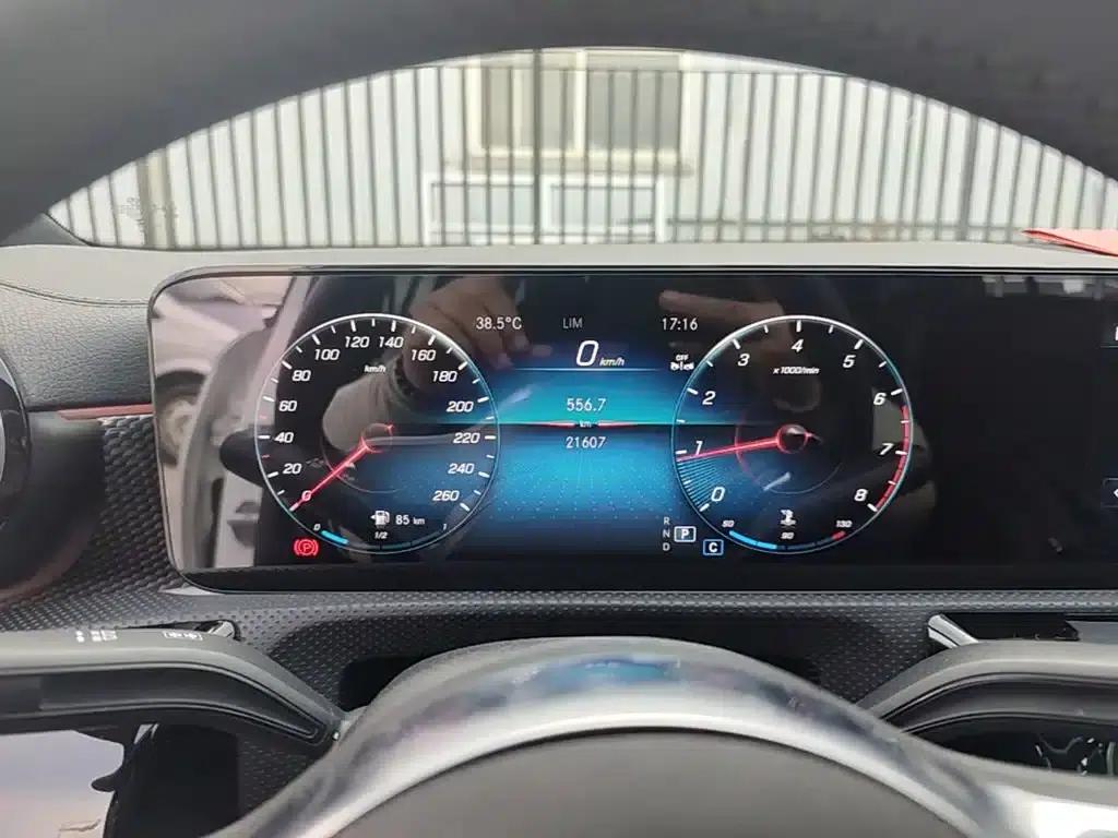 Mercedes-Benz A-Class 2022 Facelift III A 200 L Sport Sedan Fashion Edition — миниатюра 12