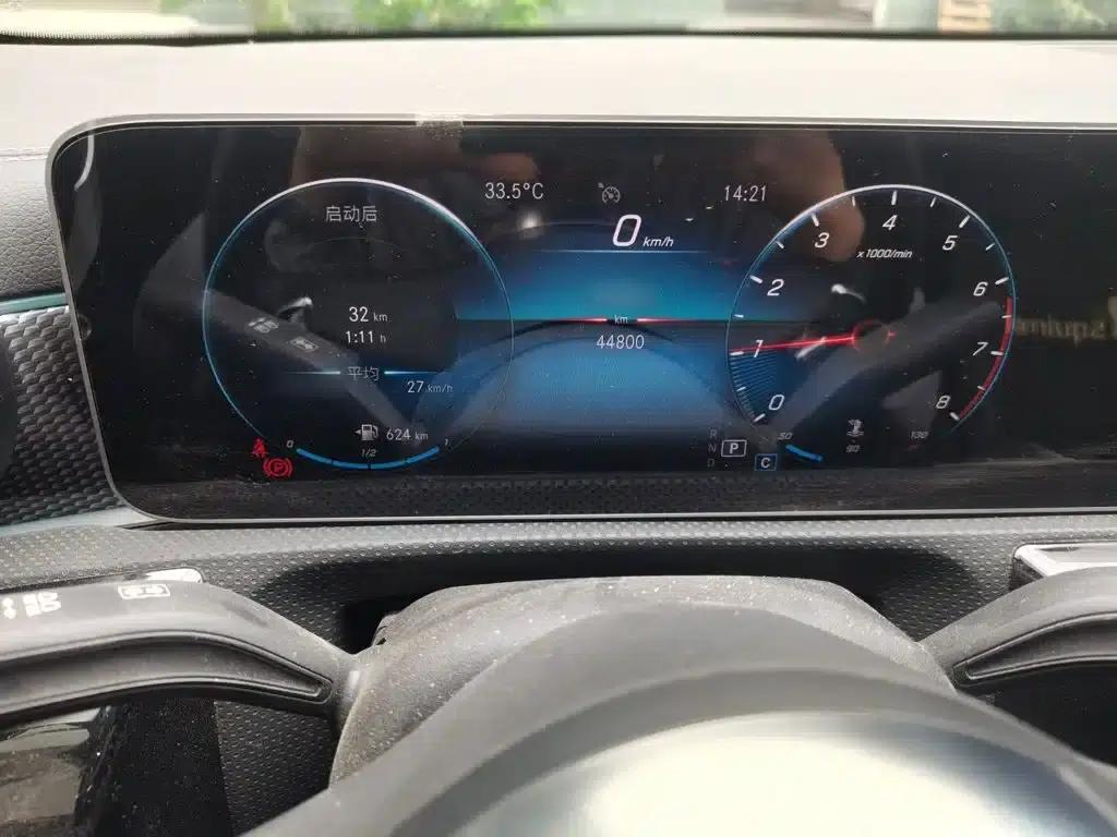 Mercedes-Benz A-Class 2020 Facelift A 200 L Sport Sedan Fashion Model — миниатюра 4