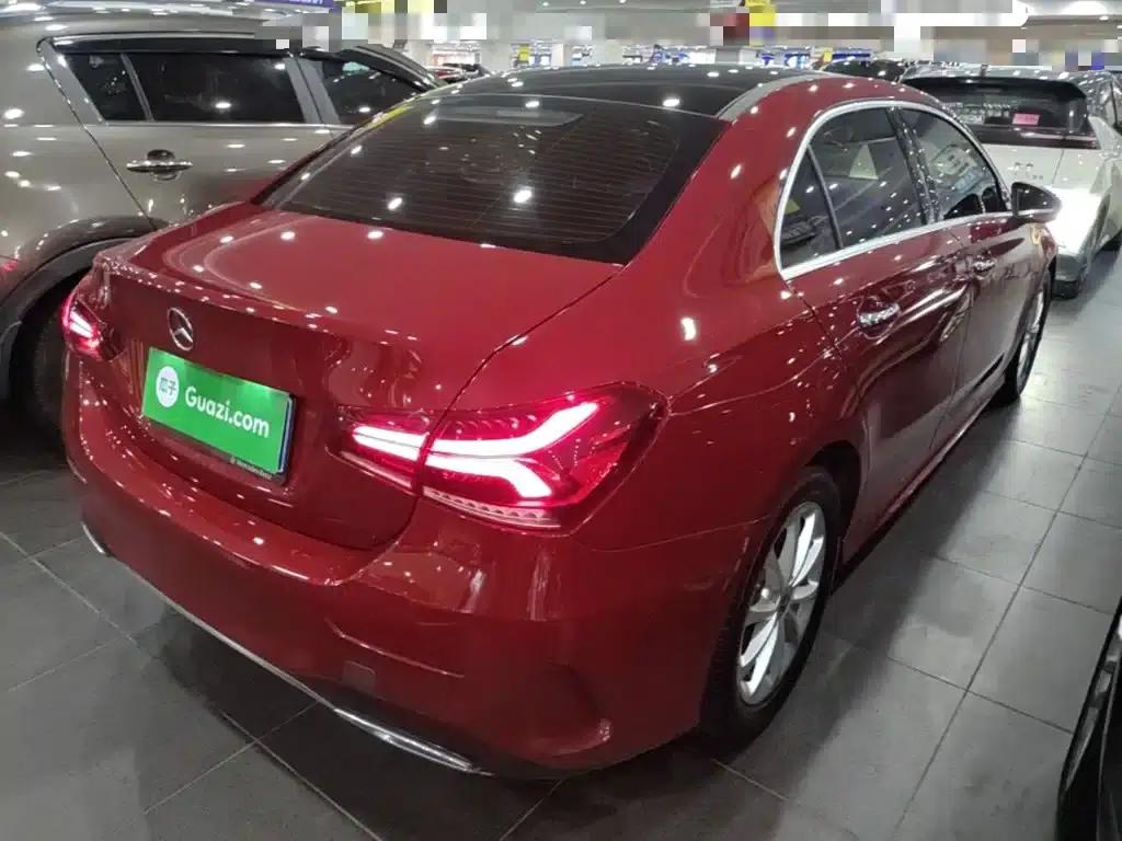 Mercedes-Benz A-Class 2022 Facelift A 200 L Sport Sedan Dynamic Edition — миниатюра 7
