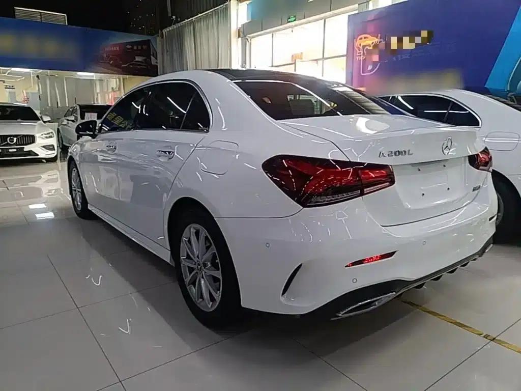 Mercedes-Benz A-Class 2020 Facelift A 200 L Sport Sedan Fashion Model — миниатюра 5