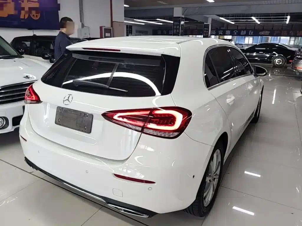 Imported Mercedes-Benz A-Class 2019 A 200 Fashion Model — миниатюра 7