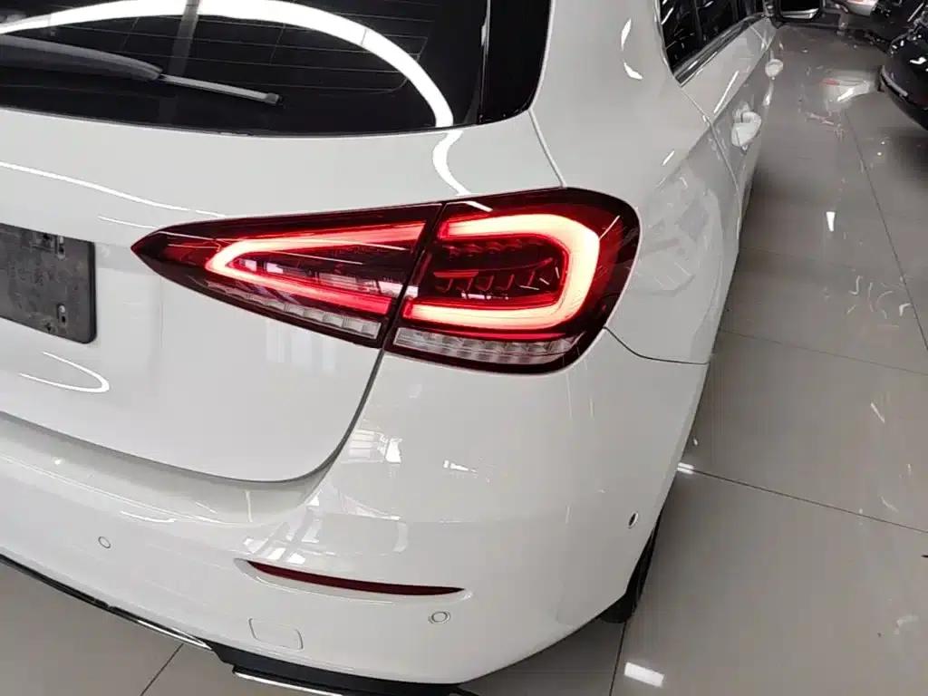 Imported Mercedes-Benz A-Class 2019 A 200 Fashion Model — миниатюра 8