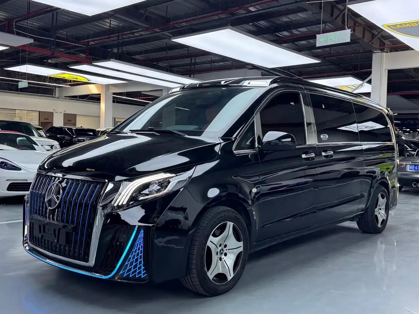 Vito 2021 2.0T Business Edition 7-seater — миниатюра 1