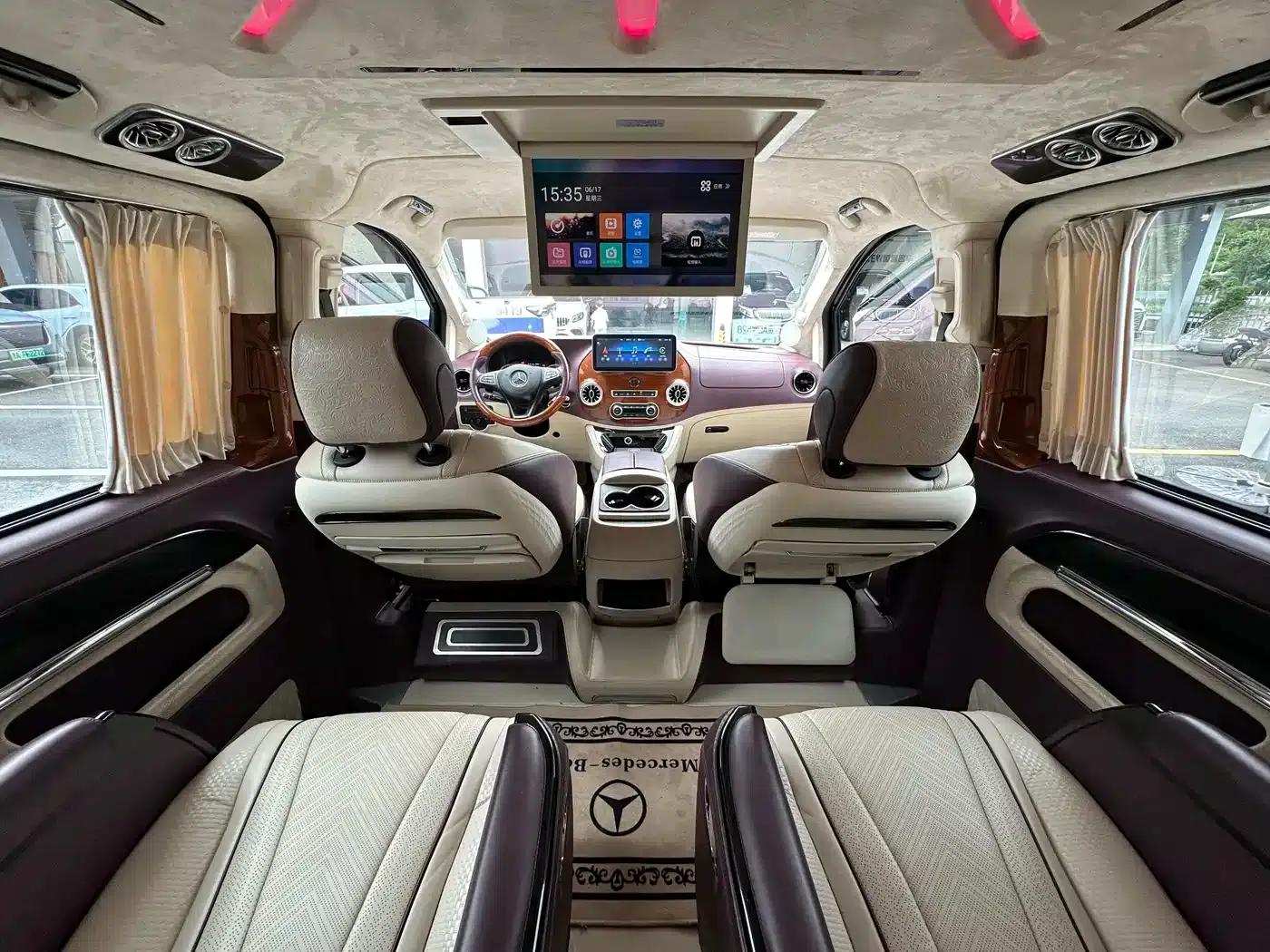 Vito 2021 2.0T Business Edition 7-seater — миниатюра 9