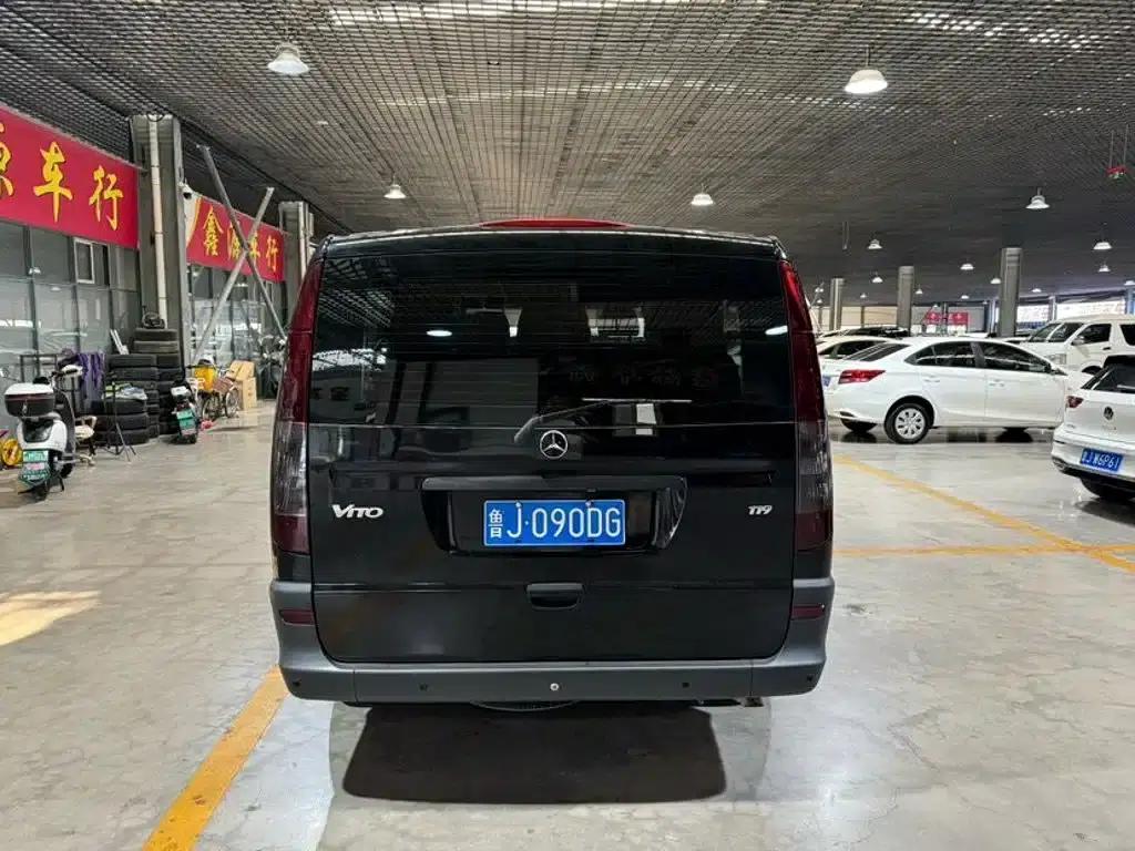 Vito 2010 2.5L Business Edition — миниатюра 5