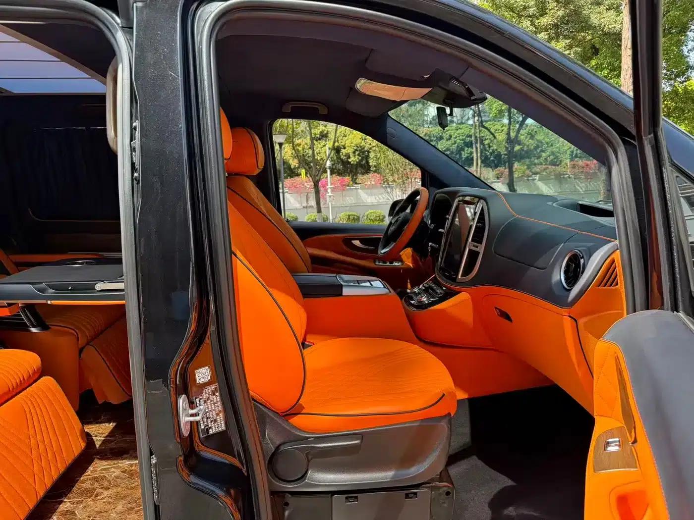 Vito 2021 2.0T Business Edition 7-seater — миниатюра 6