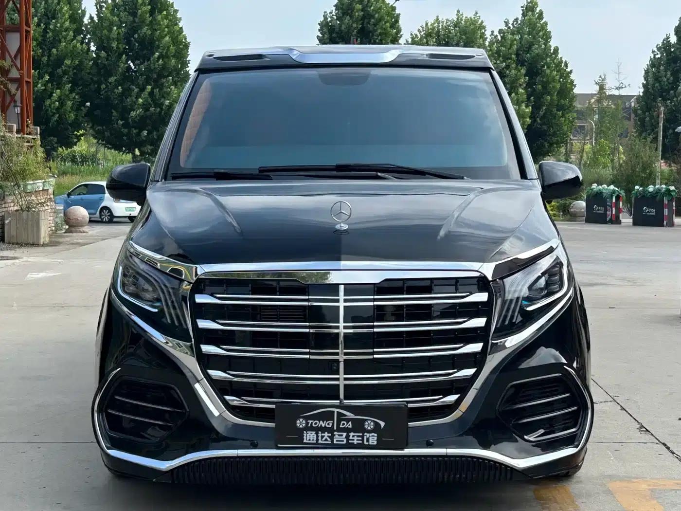 2023 Nissan Vito 2.0T Business Edition 7-seater — миниатюра 2