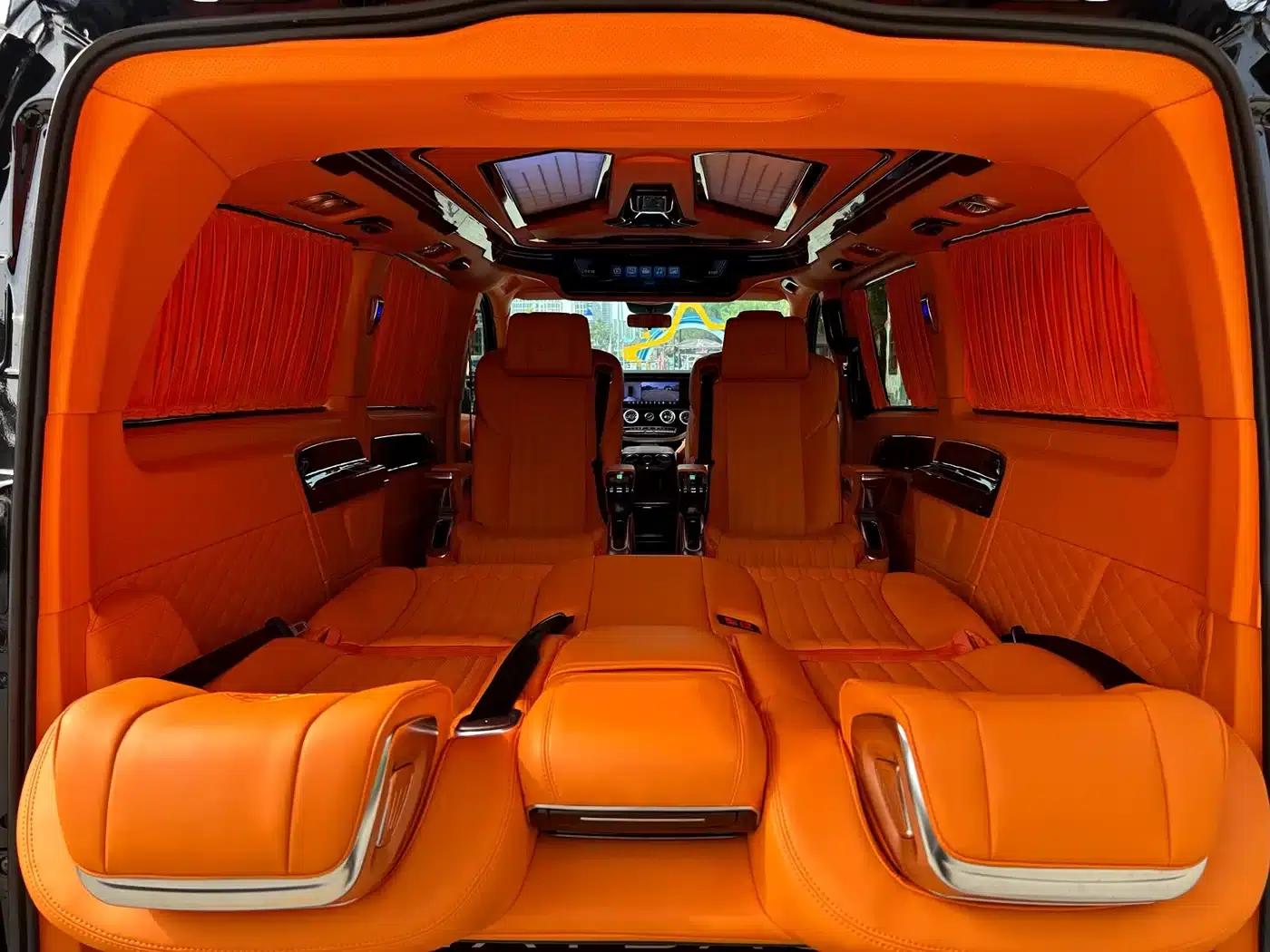 2023 Nissan Vito 2.0T Business Edition 7-seater — миниатюра 16