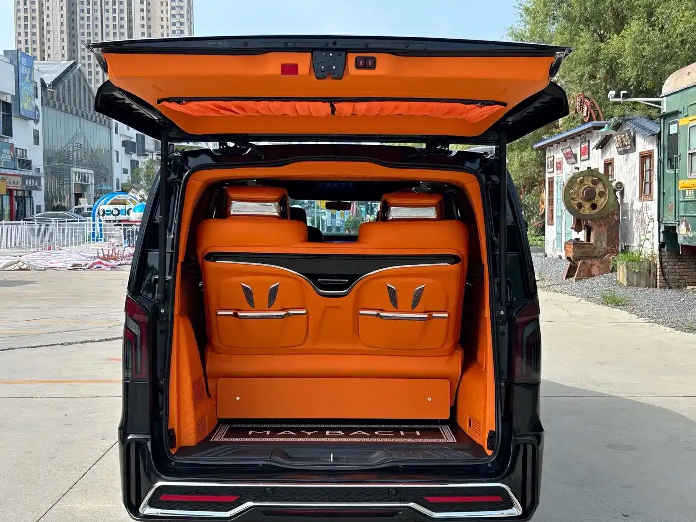 2023 Nissan Vito 2.0T Business Edition 7-seater — миниатюра 18