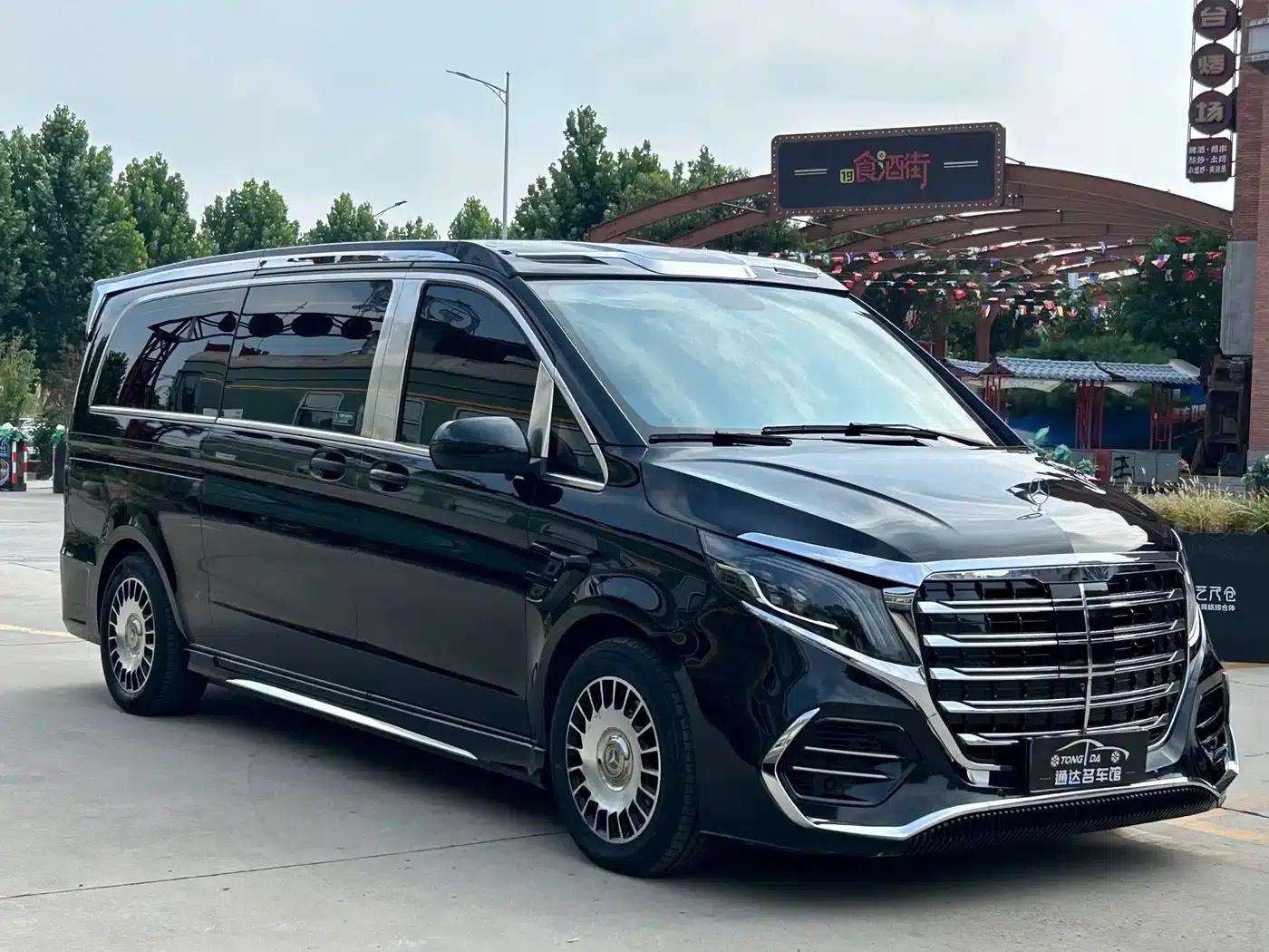 2023 Nissan Vito 2.0T Business Edition 7-seater — миниатюра 3