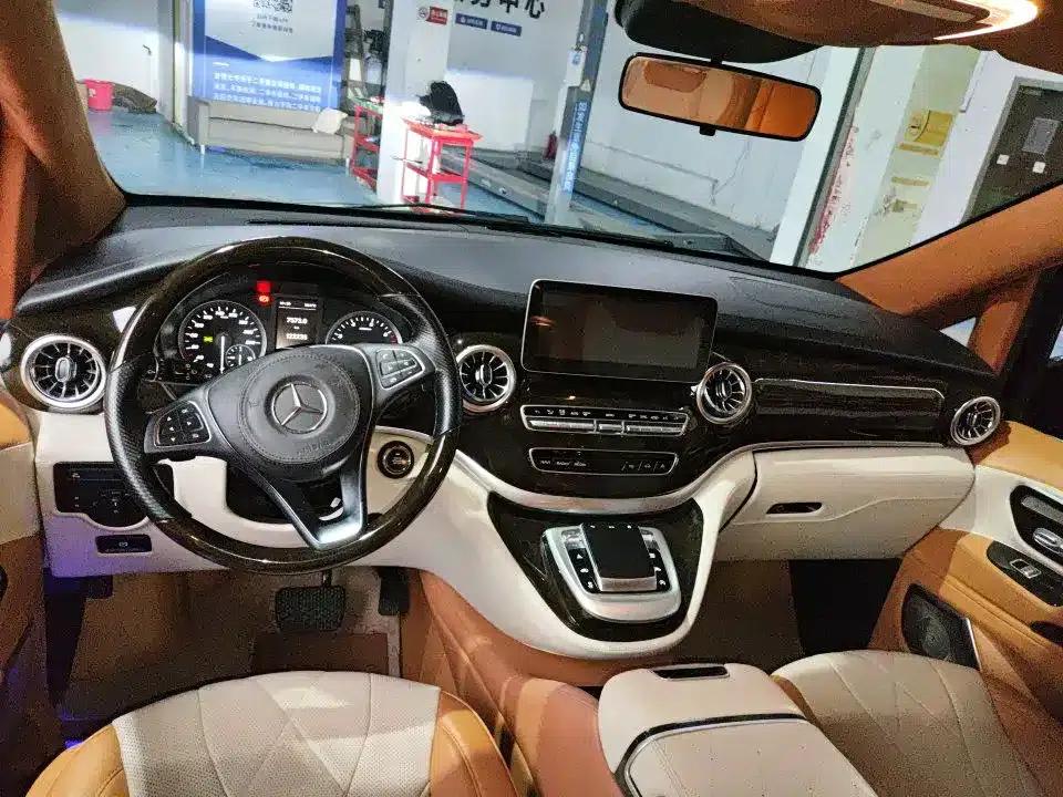 Vito 2021 2.0T Business Edition 7-seater — миниатюра 3