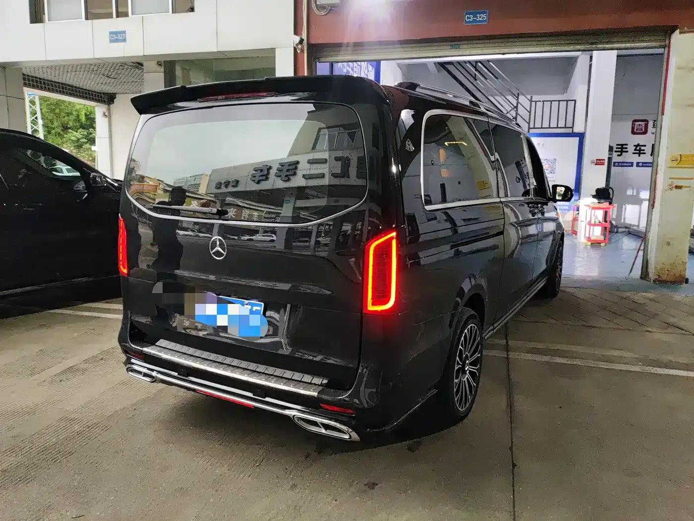 Vito 2021 2.0T Business Edition 7-seater — миниатюра 8