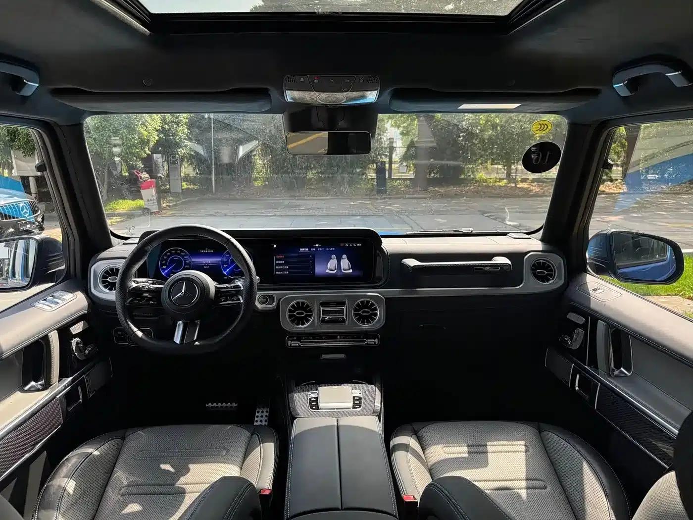 Mercedes-Benz G-Class PHEV 2025 G580 First Edition — миниатюра 13