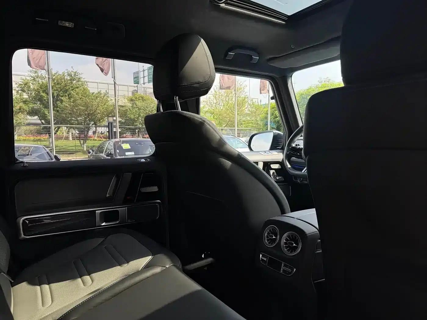 Mercedes-Benz G-Class PHEV 2025 G580 First Edition — миниатюра 17