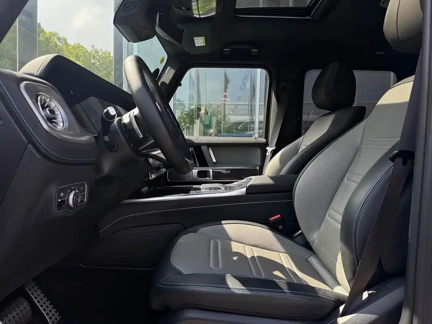 Mercedes-Benz G-Class PHEV 2025 G580 First Edition — миниатюра 8