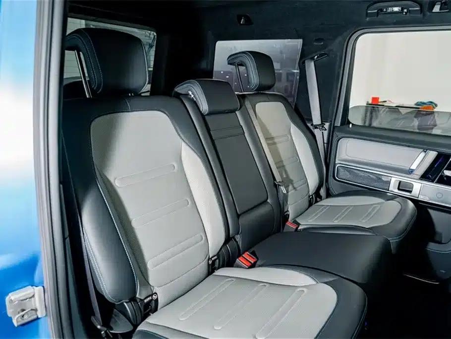 Mercedes-Benz G-Class PHEV 2025 G580 First Edition — миниатюра 24