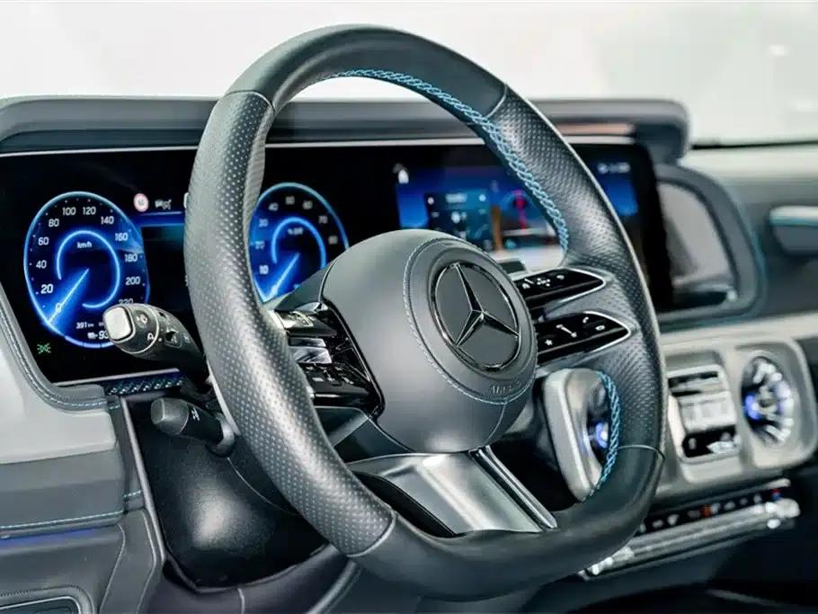 Mercedes-Benz G-Class PHEV 2025 G580 First Edition — миниатюра 9