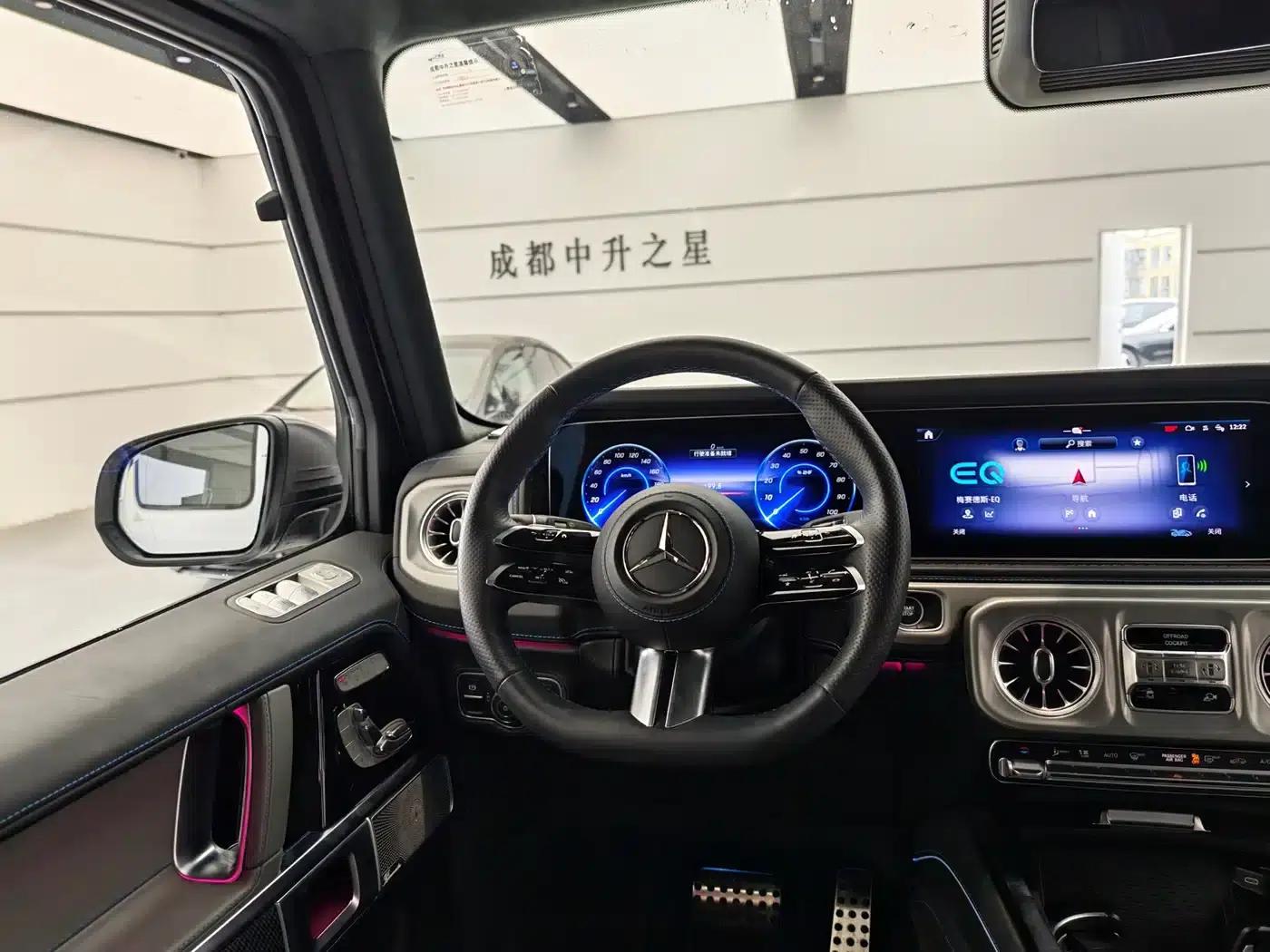 Mercedes-Benz G-Class PHEV 2025 G580 First Edition — миниатюра 12