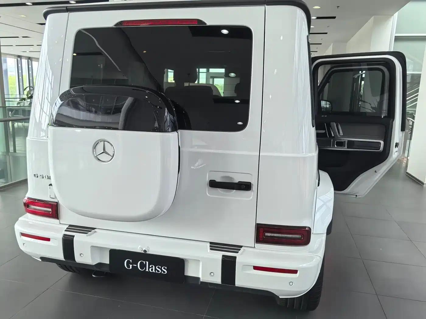 Mercedes-Benz G-Class PHEV 2025 G580 First Edition — миниатюра 2